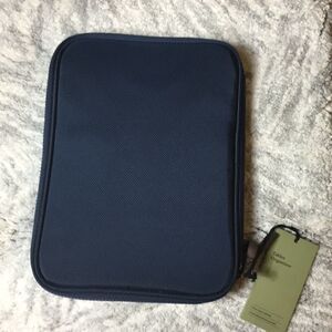 Goodfellow Men’s Travel Tech Organizer Wal…